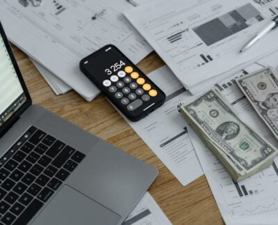 how to manage financial stress